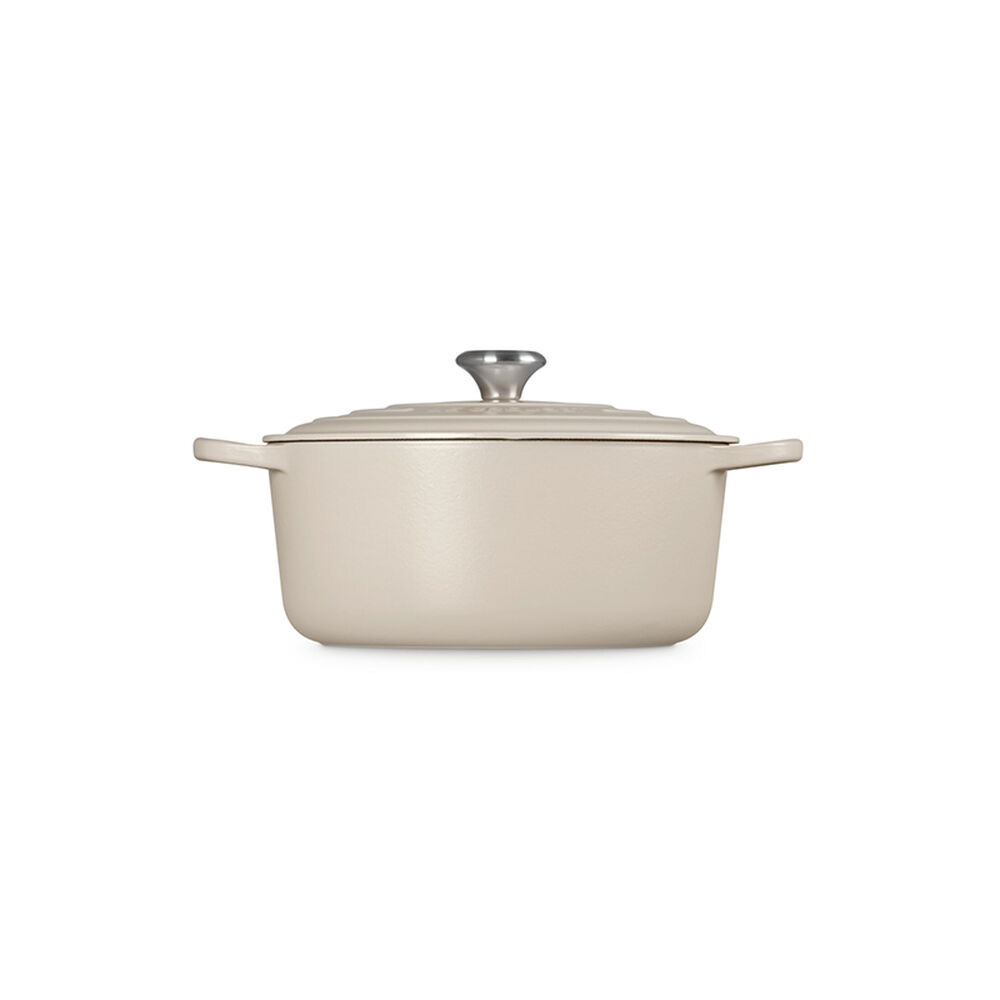 Le Creuset Round Dutch Oven (7.25 Qt)