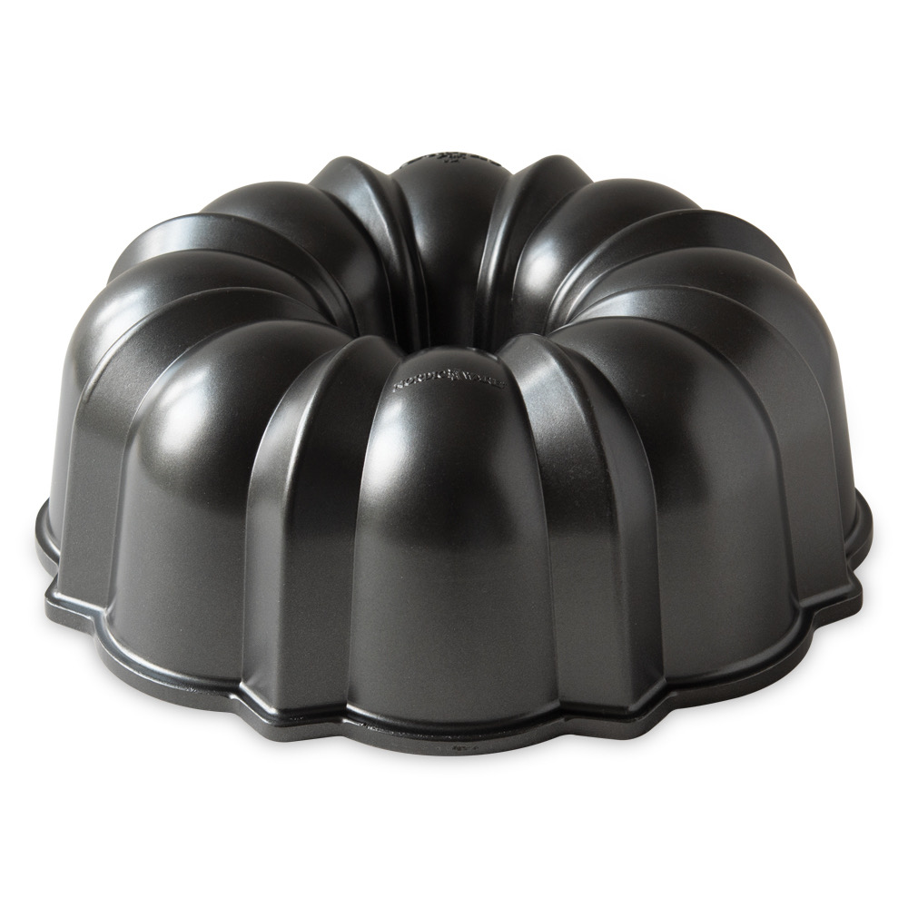 Nordic Ware Original Bundt Pan
