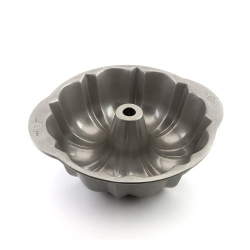 USA Pan Fluted Tube Cake Pan