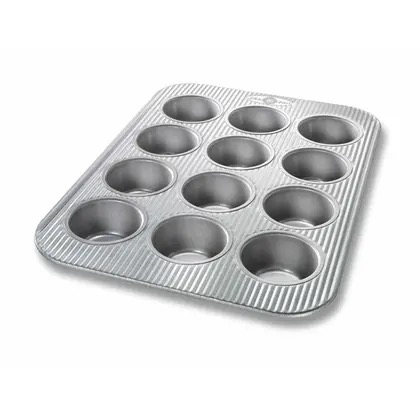 USA Pan Bakeware Muffin Pan (12-Cup, Nonstick)