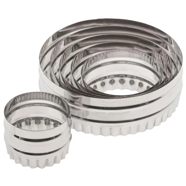 Ateco 14-Piece Round Cutter Set (Plain and Fluted Edge)