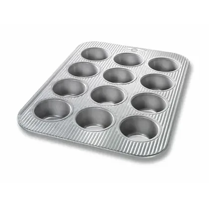 USA Pan Bakeware Muffin Pan (12-Cup, Nonstick)